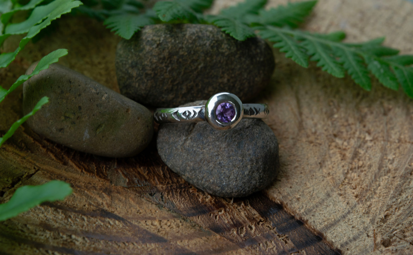 Amathyst Gypsy ring size R-