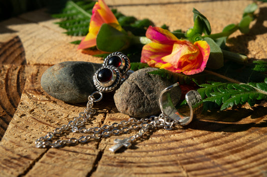 Garnet ear cuff set
